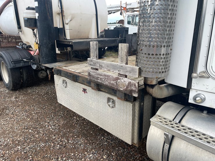 2007-kenworth-t800-image-7