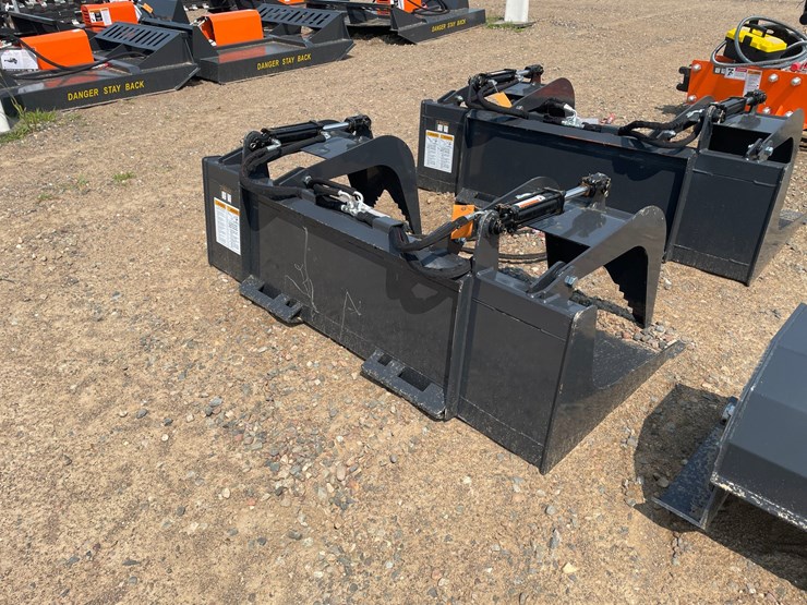 #2088-•-2026-wolverine-skid-steer-grapple-bucket-attachment-image-4