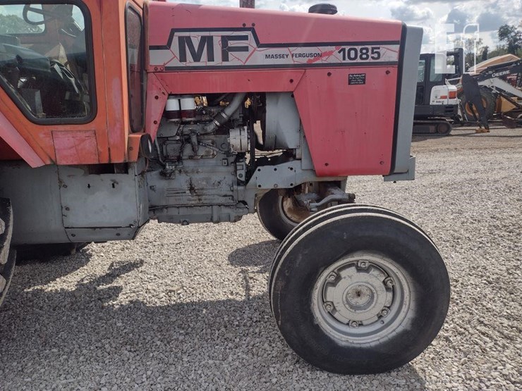 massey-ferguson-1085-image-23