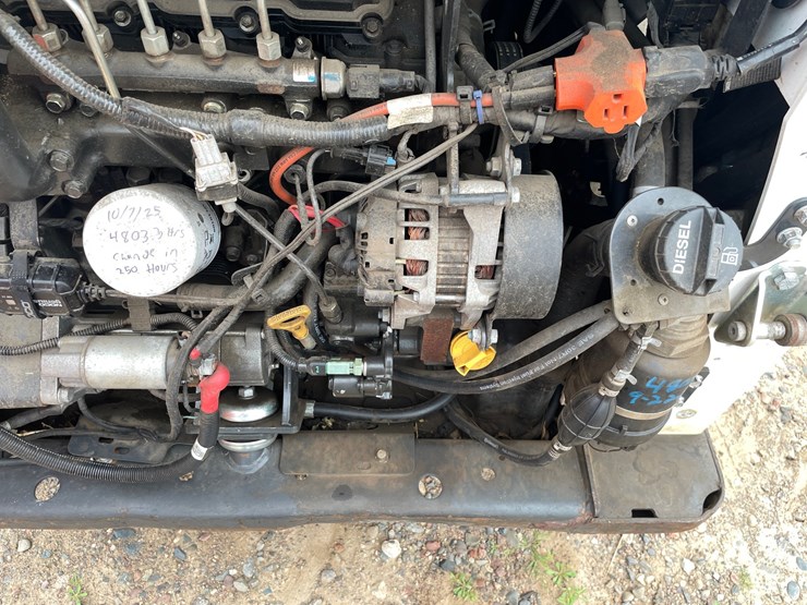 #1061-•-2017-bobcat-s630-skid-steer-image-22