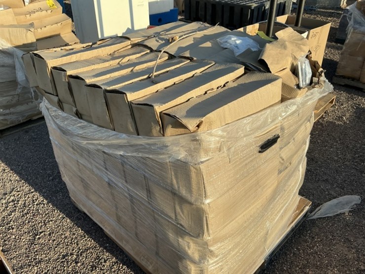 pallet-of-switch-cover-plates-image-2