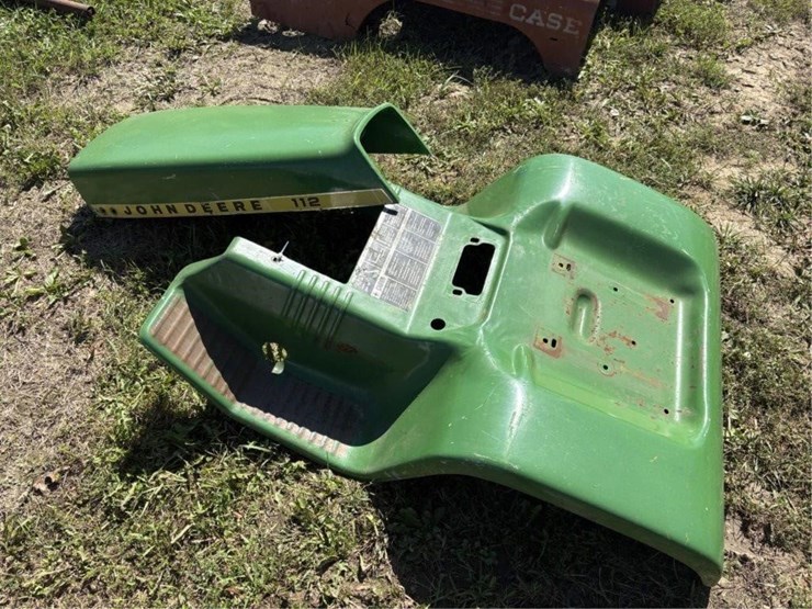 john-deere-112-image-1