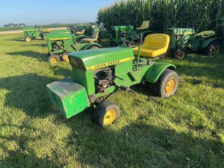 john-deere-70-image-1
