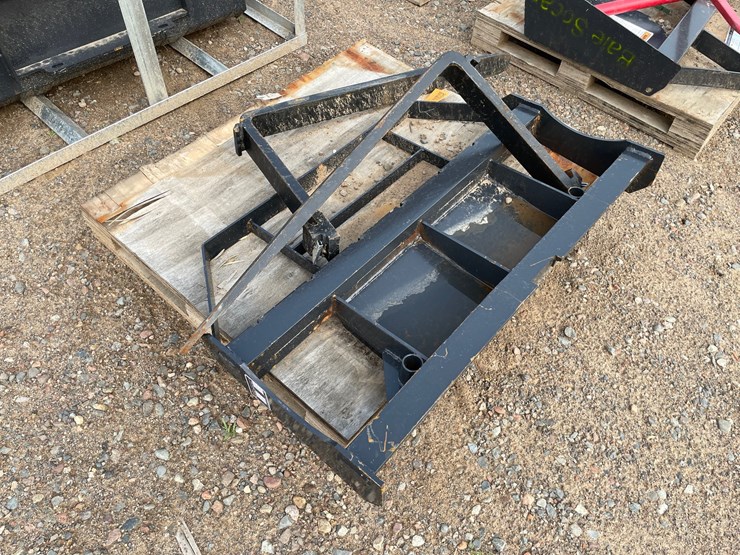 #2033-•-2026-unused-land-honor-mini-skid-steer-pallet-fork-frame-image-3
