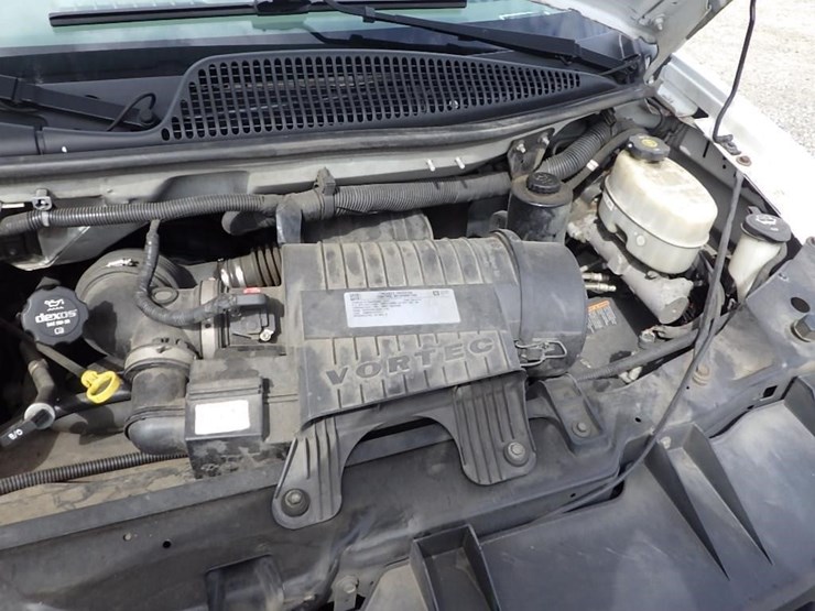 2017-utility-van-image-23
