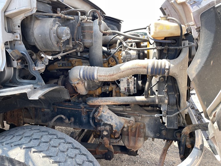 1998-cat-c12-image-10