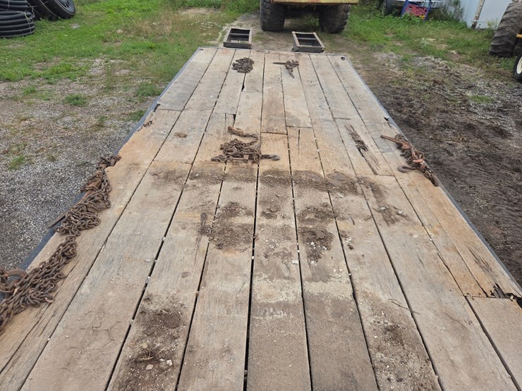 #3269-•-30'-tandem-axle-flatbed-trailer-image-30