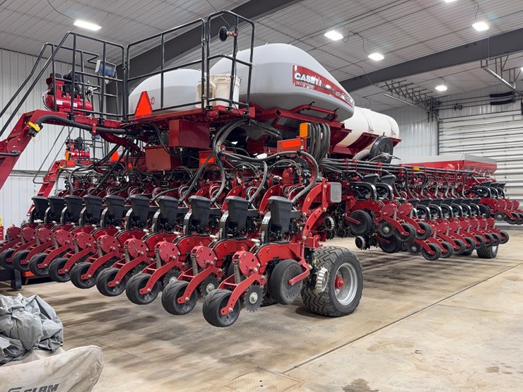 2023-case-ih-2160-image-5