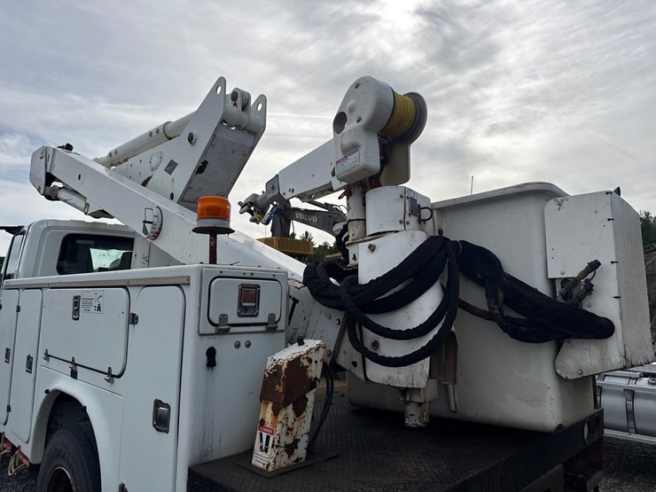 2008-international-durastar-4300-image-49
