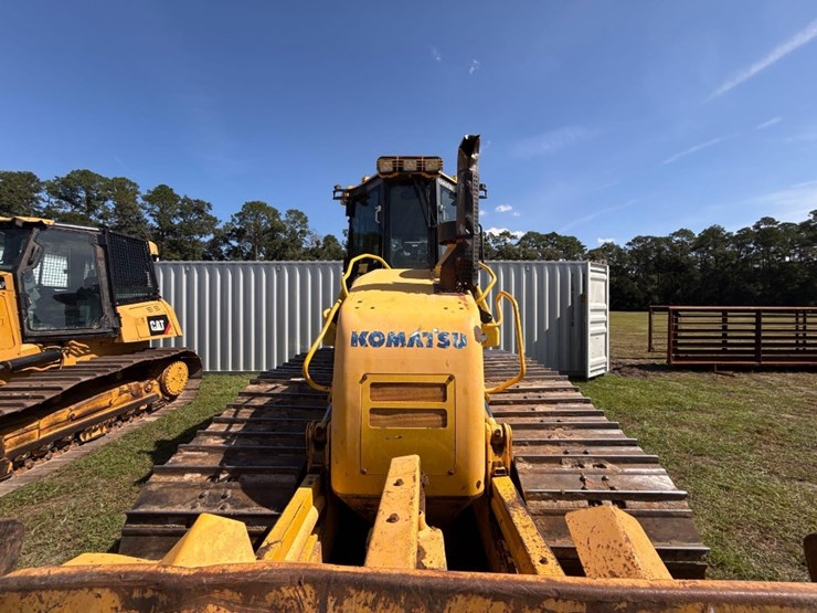 komatsu-d61pxi-image-10