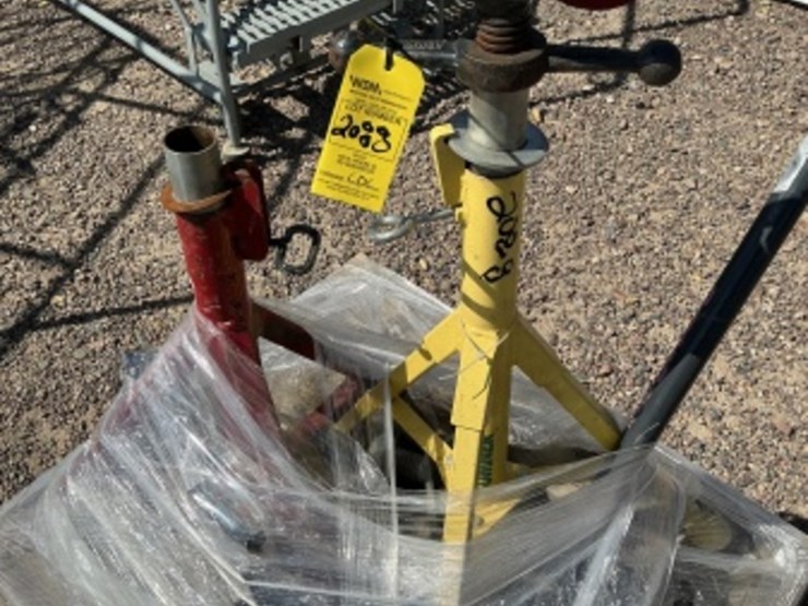 pallet-of-jack-stands-&-compactor-image-3