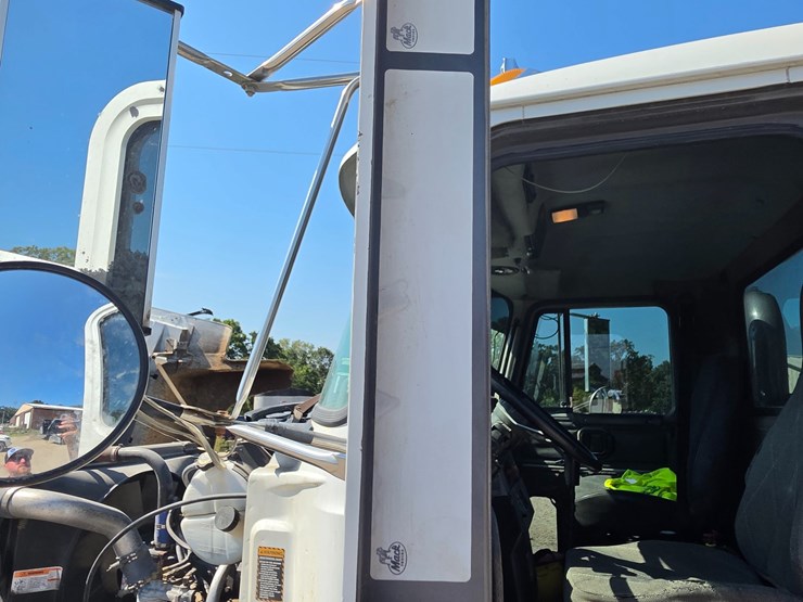1996-mack-ch600-image-76