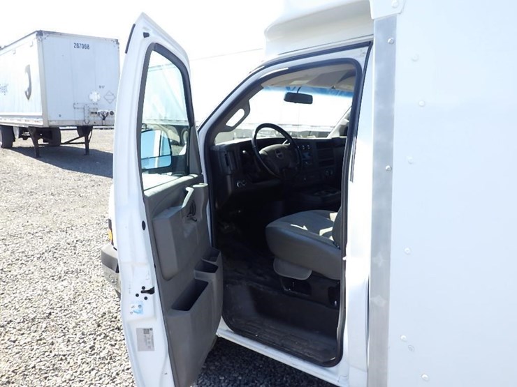 2021-gmc-3500-image-18