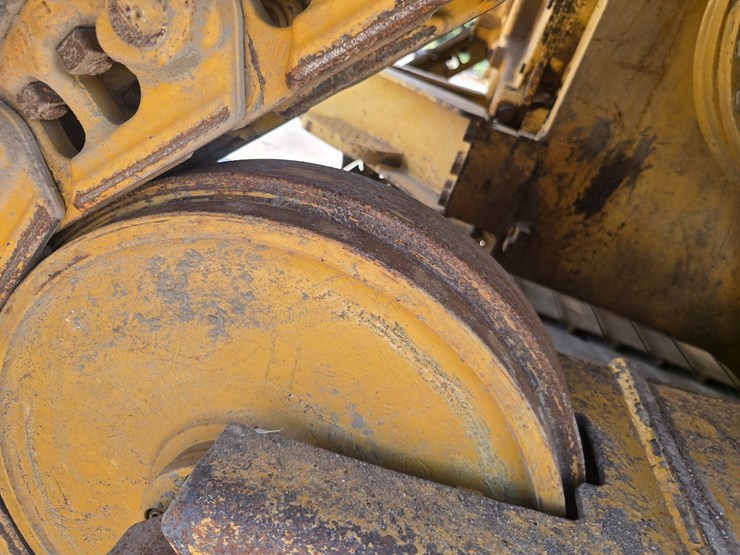 2002-caterpillar-d6m-lgp-image-52