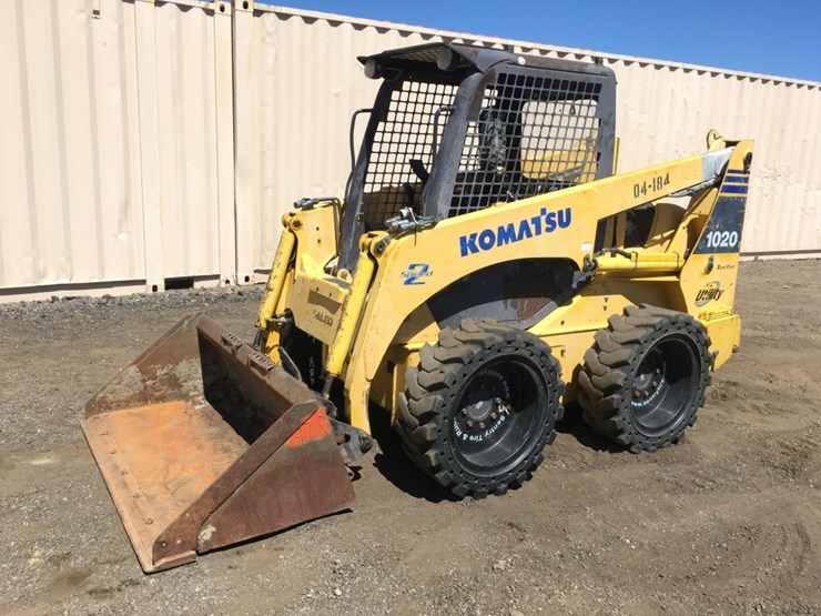 2004-komatsu-sk1020t-image-1