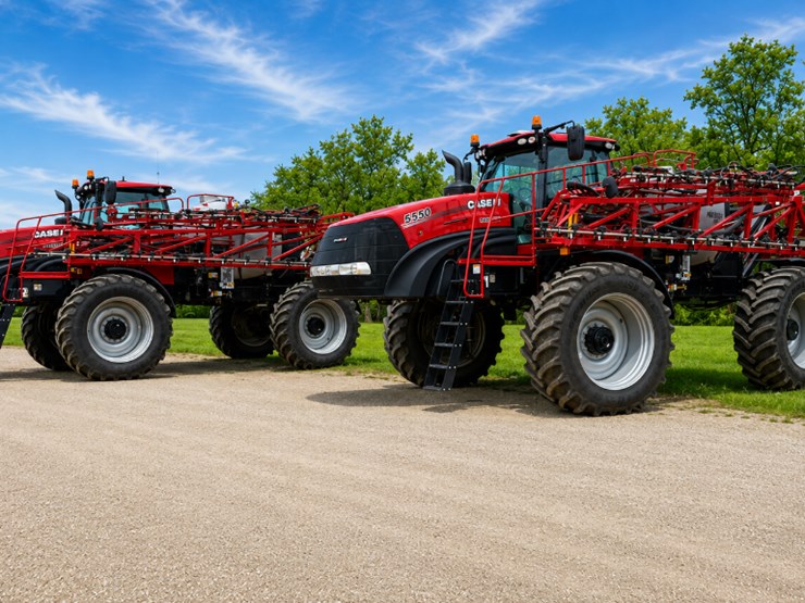 2024-case-ih-trident-5550-image-1
