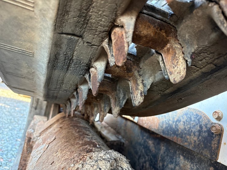 2019-bobcat-t595-image-62