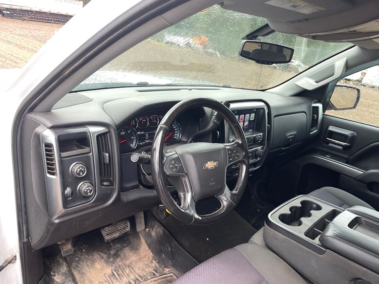 2015-chevrolet-1500-image-37