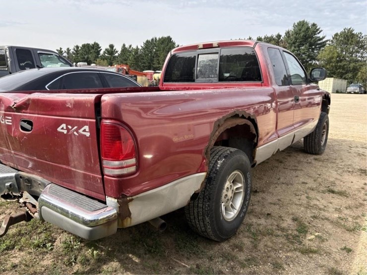 1999-dodge-dakota-image-3