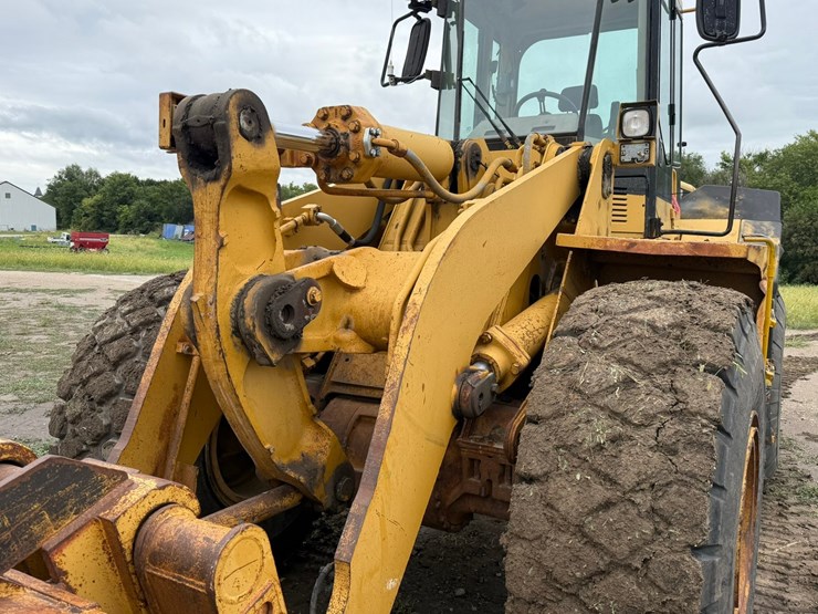 caterpillar-950f-image-11