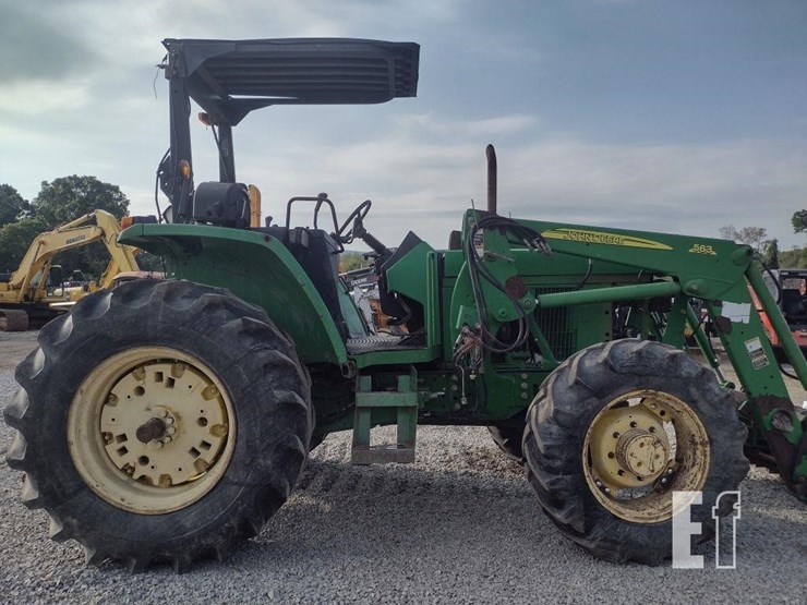 john-deere-6210-image-24
