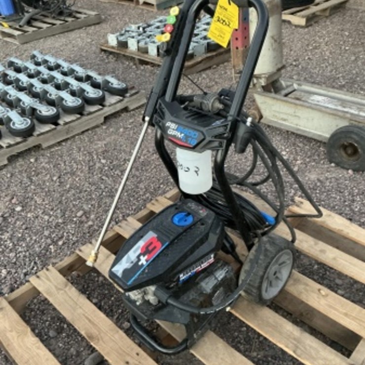 2400 PSI ELECTRIC PRESSURE WASHER