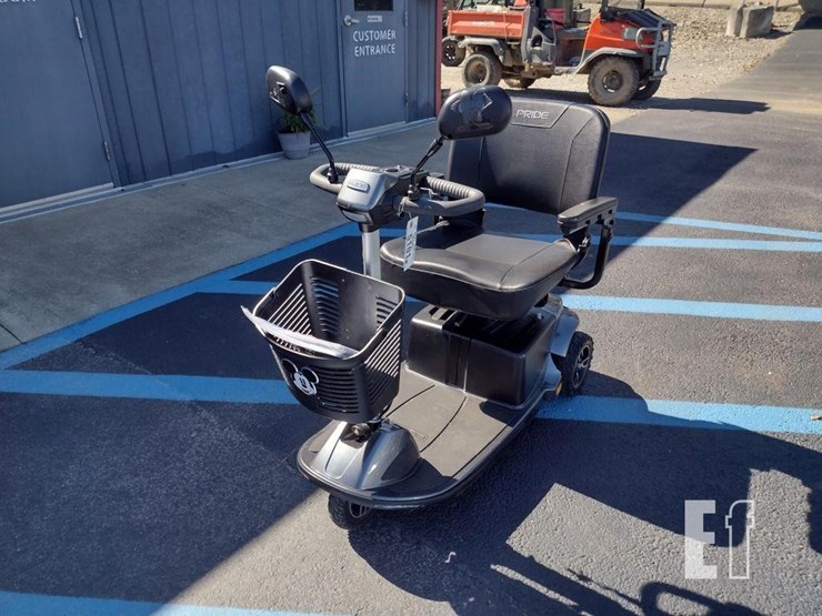21-pride-mobility-scooter^book^-image-20