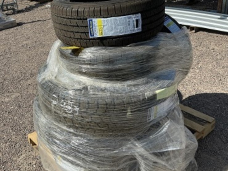 pallet-of-asst-tires-image-1