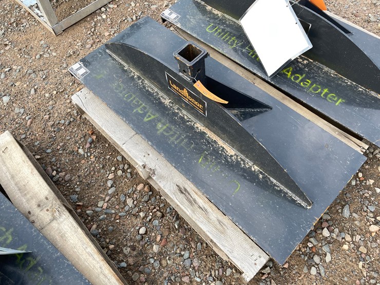 #2027-•-2026-unused-land-honor-skid-steer-utility-hitch-adapter-receiver-image-1