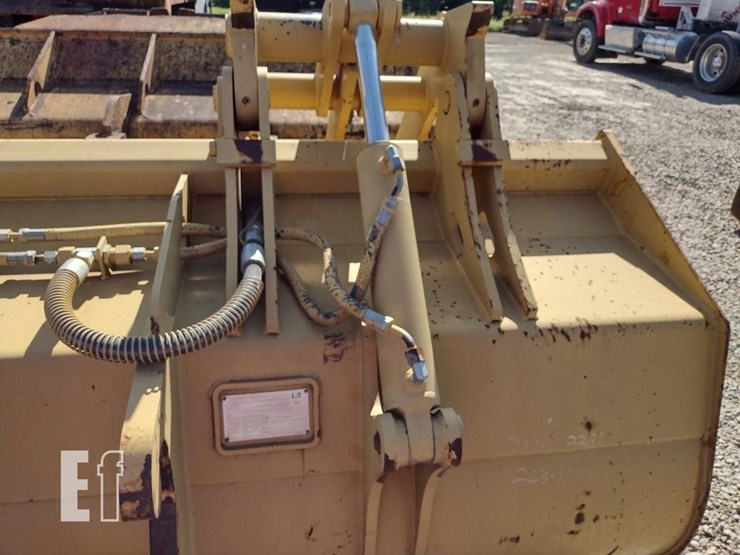 caterpillar-930g-image-5