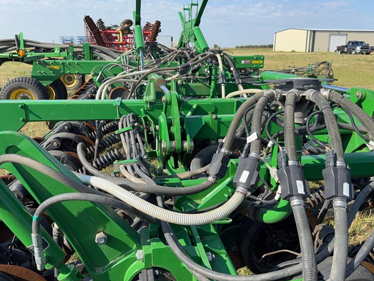 john-deere-1890-image-6