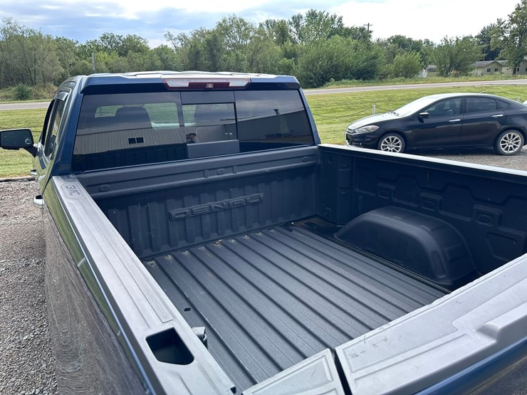 2019-gmc-1500-image-33