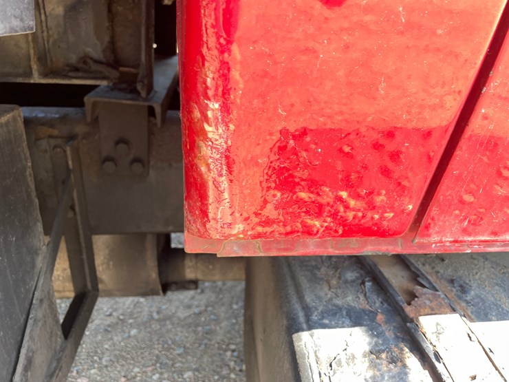 #1486-•-2005-international-flatbed-truck-(has-mn-title)-image-37