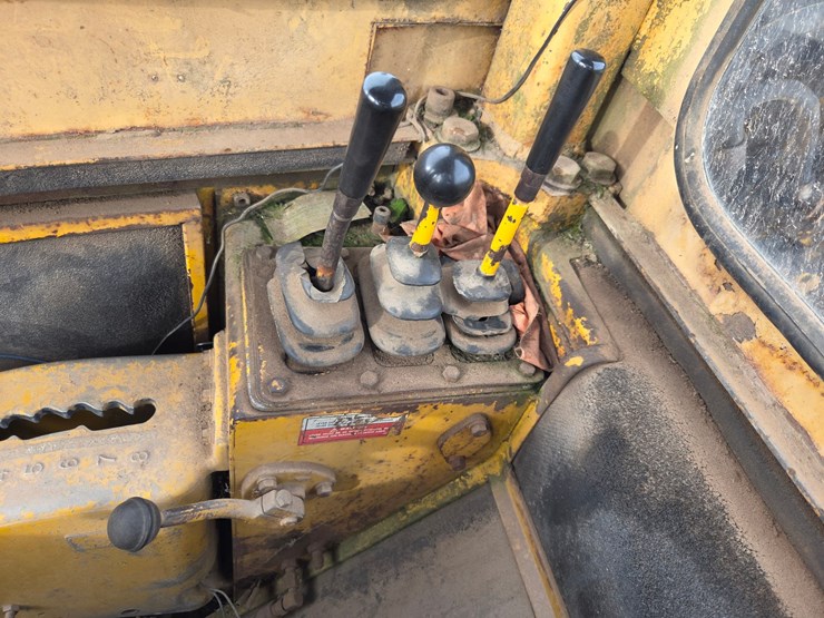 caterpillar-627-image-56