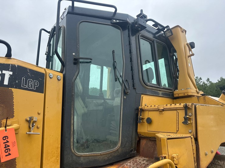 caterpillar-d6t-lgp-image-9