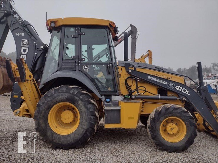 deere-410l-image-24