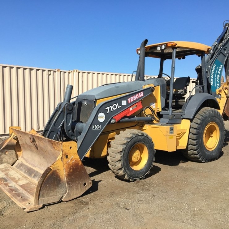 2019 DEERE 710L