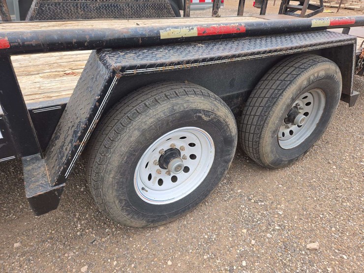 2014-texas-bragg-trailer-image-8