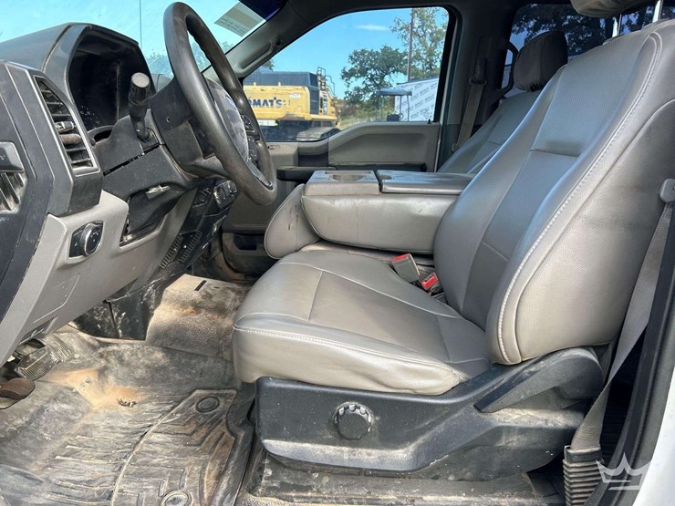 2018-ford-f350-image-12