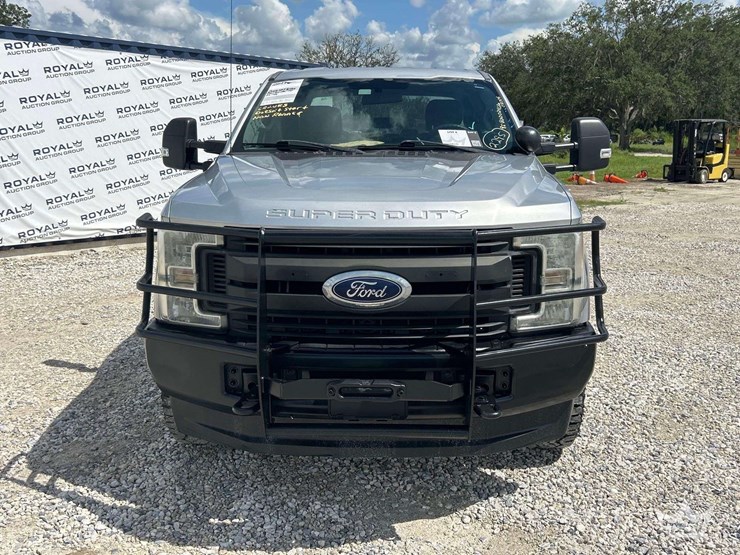 2017-ford-f250-image-25