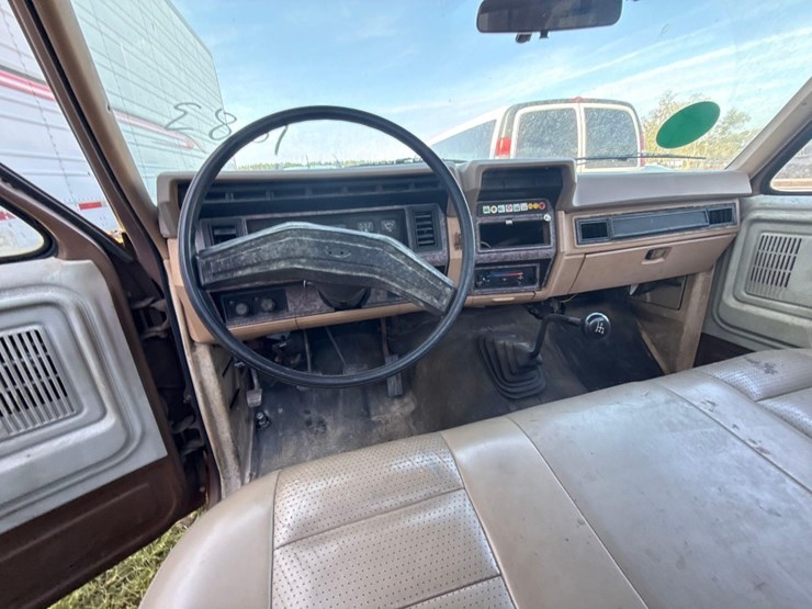 1985-ford-f350-image-9