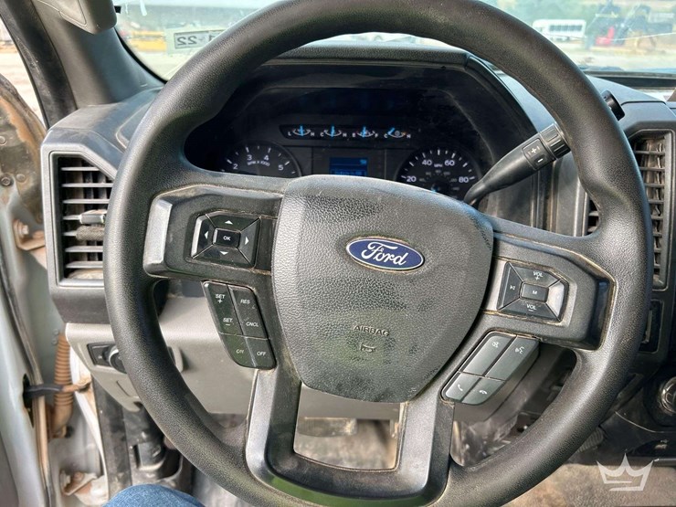 2018-ford-f350-image-14