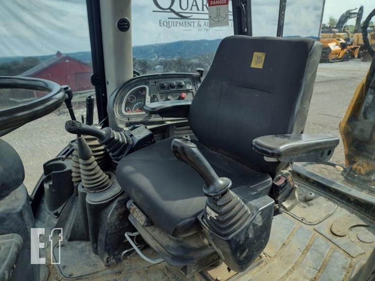 jcb-3cx14-image-11