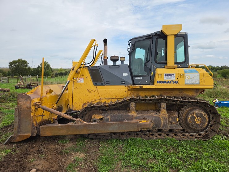 2006-komatsu-d65ex-image-2
