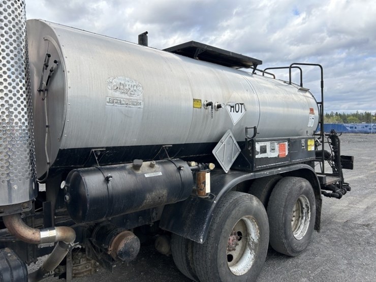ford-l9000-image-25
