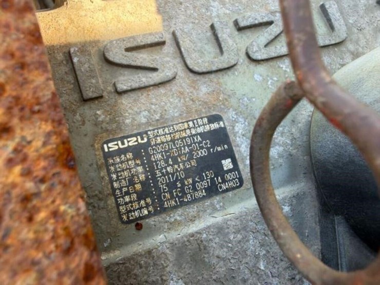 2014-hitachi-zx220w-3-image-42