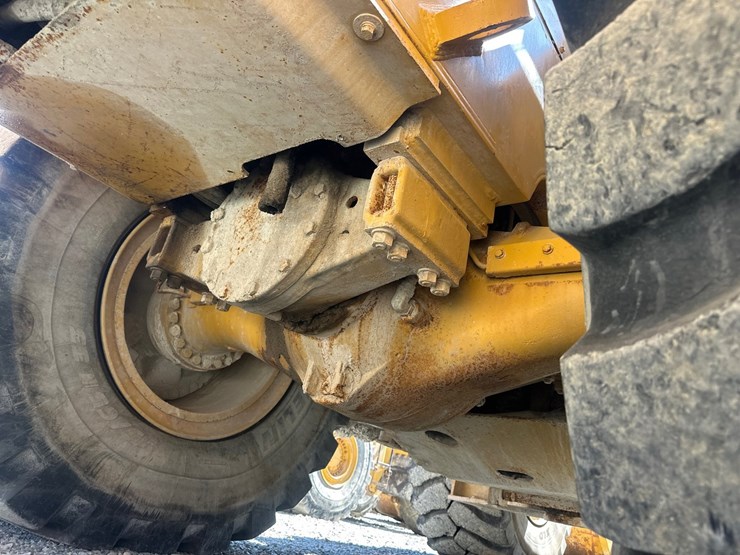 caterpillar-988f-image-81