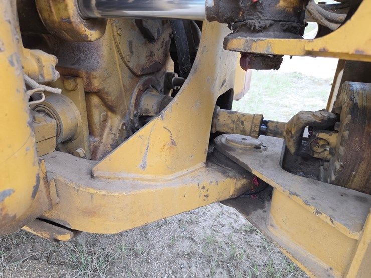caterpillar-950e-image-22