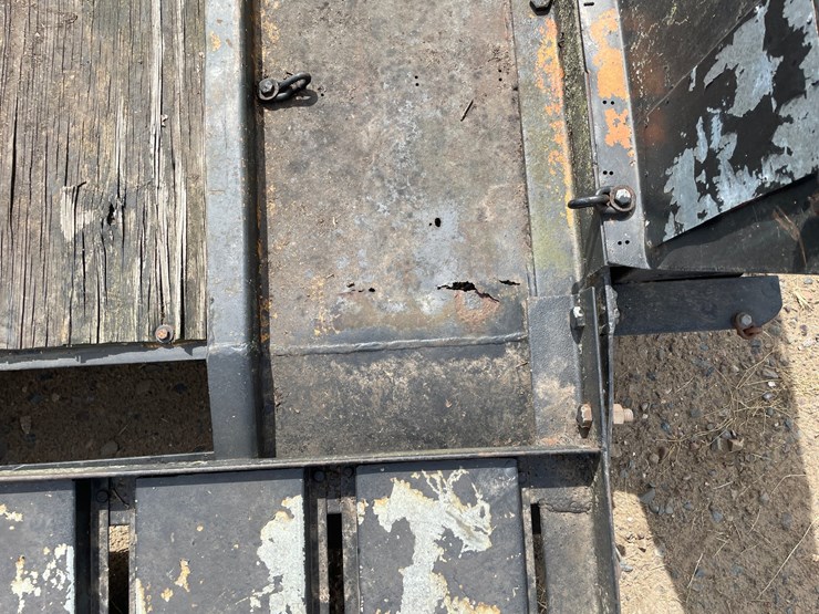 #1311-•-flatbed-trailer-(no-title-parts-only-trailer)-image-23