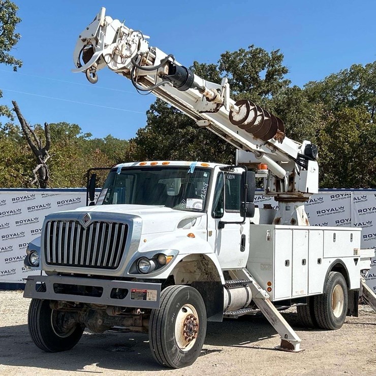 2014 INTERNATIONAL WORKSTAR 7300